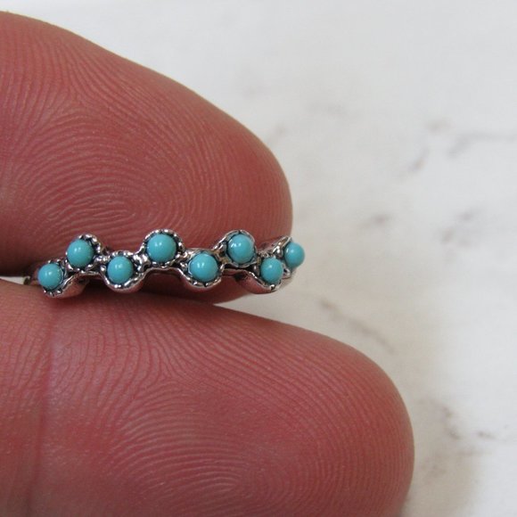 Turquoise Lined Silver Tone Ring Size 9 - Picture 6 of 7
